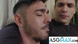 Withdraw from Reveals BF's Realistic Colors & Roommates' Realistic Love - DisruptiveFilms